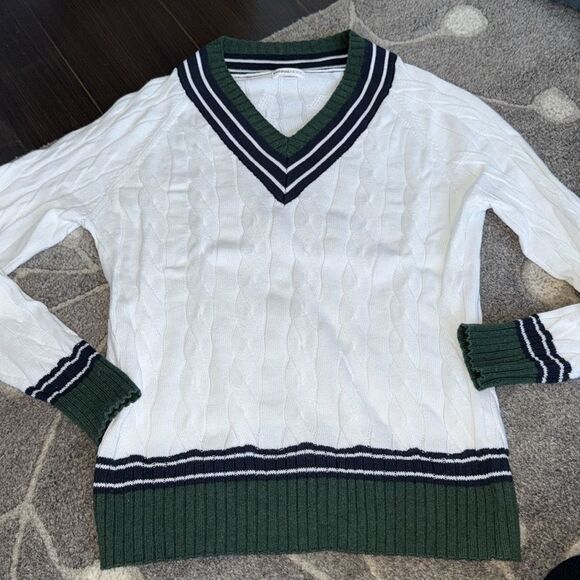 Minnie Rose Green and White V-Neck Cable Knit Sweater, XS - Picture 8 of 8